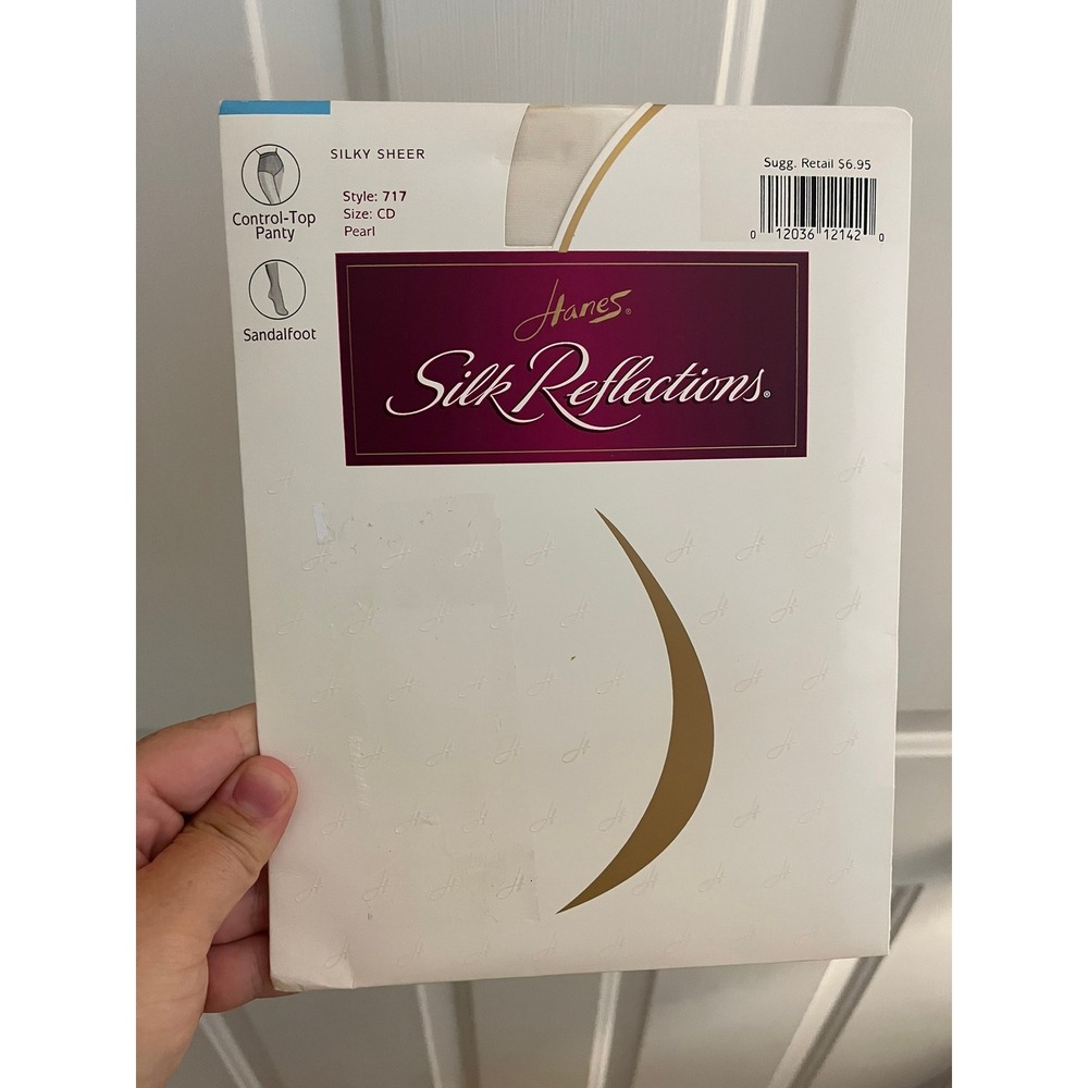 Vintage Hanes Silk Reflections‎ 1998 Silky Sheer Control Top in Pearl CD Tights